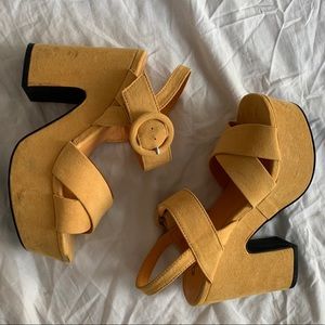 Mustard platforms